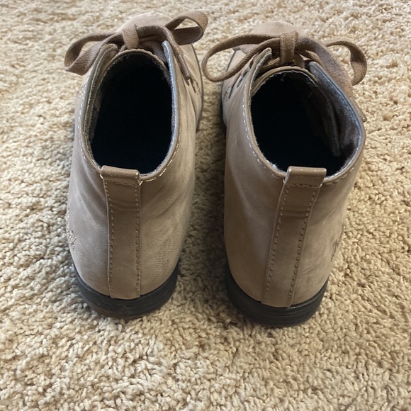 Blowfish lace up booties - Picture 2 of 8